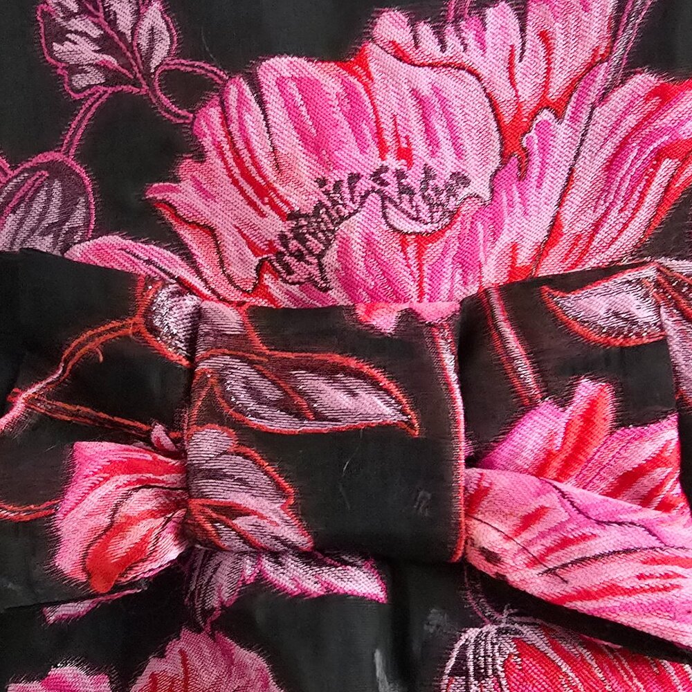 Dress - Picture 6 of 6